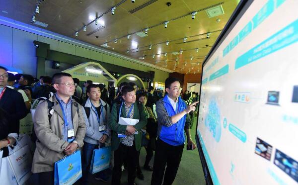 平板PK投影:零售商務會議顯示的新戰爭